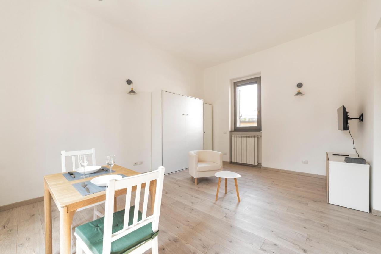 Maciachini Renovated Studio! Milán Exteriér fotografie